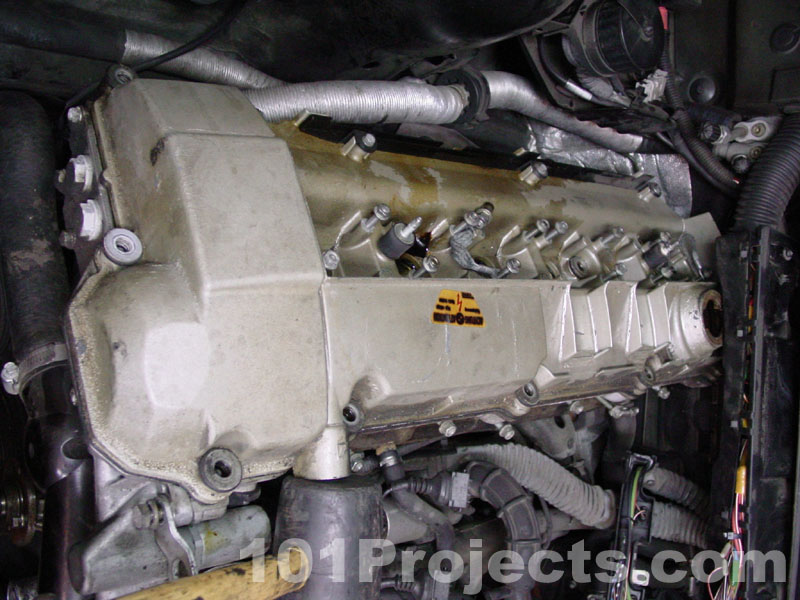 101 Projects for Your BMW 3 Series Project 9 Replacing the Valve